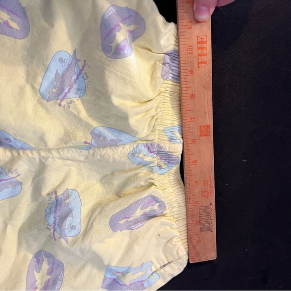 Vintage Deadstock boys swim shorts Maui with tags medium yellow shark surf 1980s - Picture 13 of 13